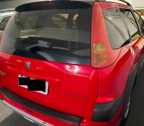 PEUGEOT 206 1.6 ESCAPADE SW 16V FLEX 4P MANUAL PEUGEOT 206 1.6 ESCAPADE SW 16V FLEX 4P MANUAL